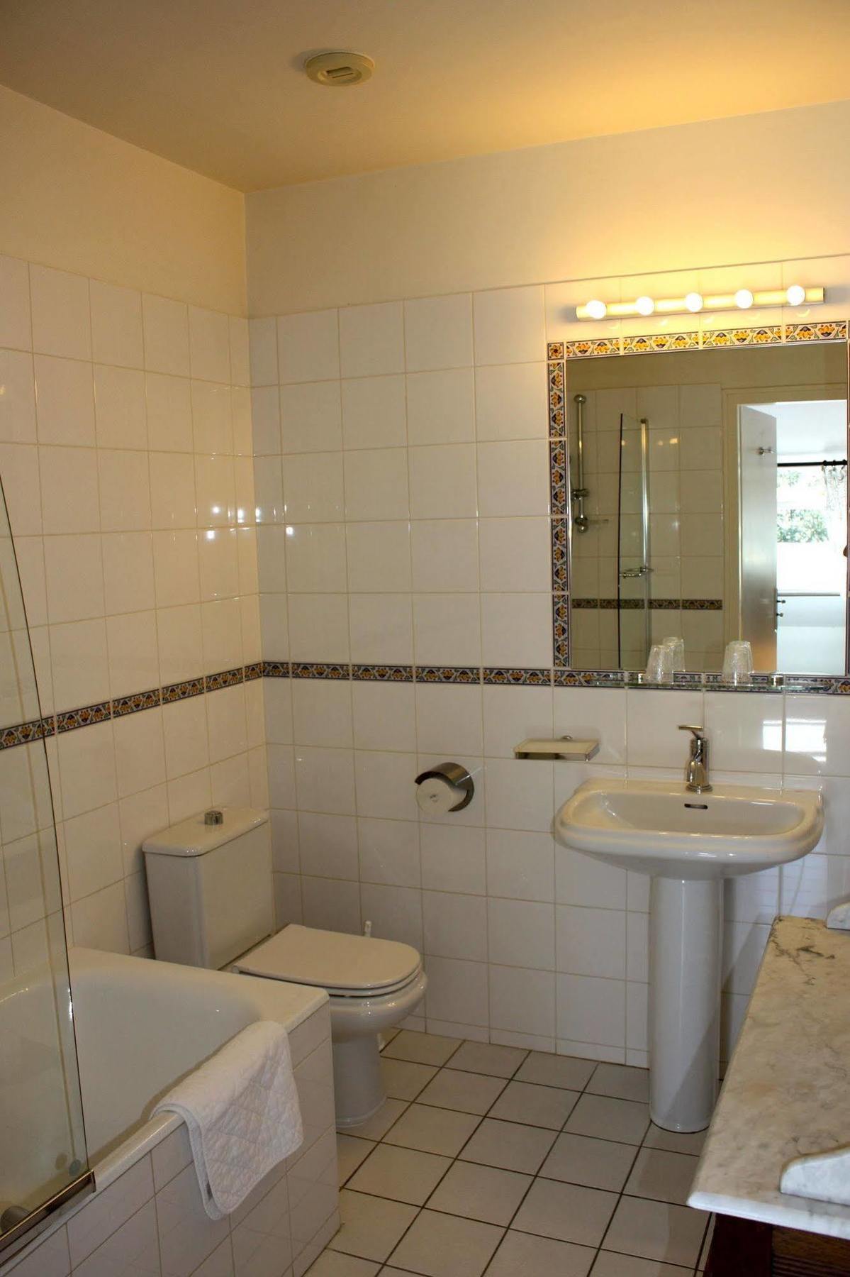 Domaine De Bodeuc Hotel Nivillac